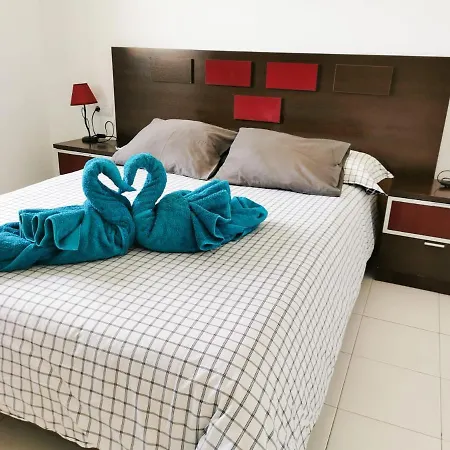 La Ola Apartment *